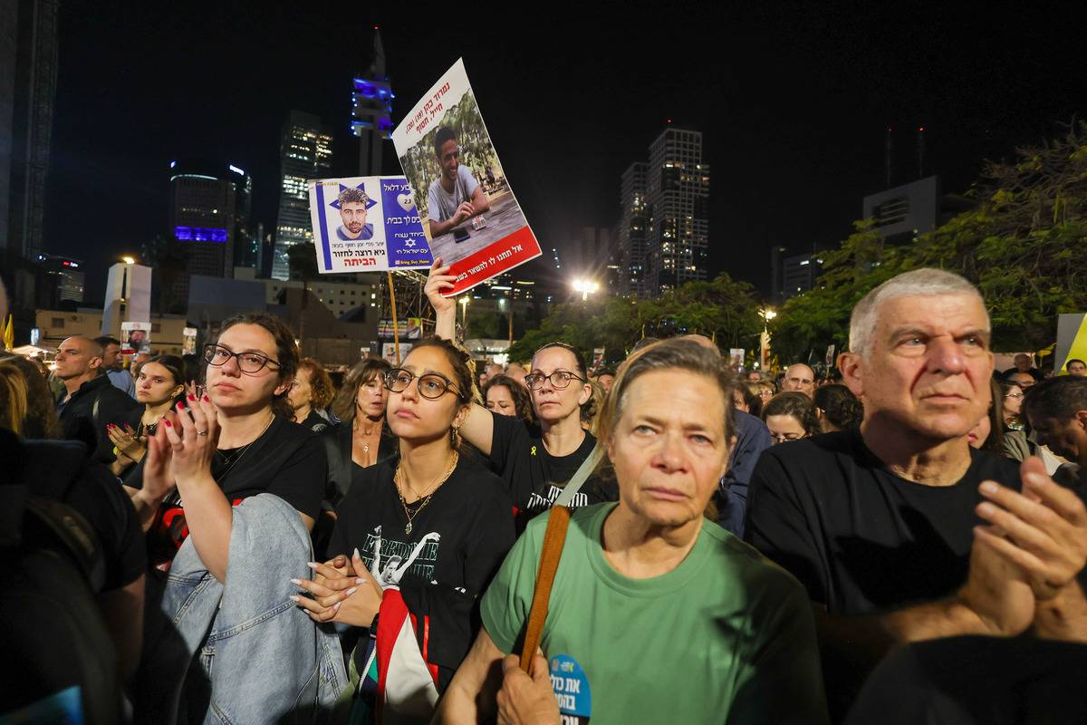 Pai de Israeli acusa Netanyahu de abandonar os reféns para a sobrevivência política – monitor do Oriente Médio