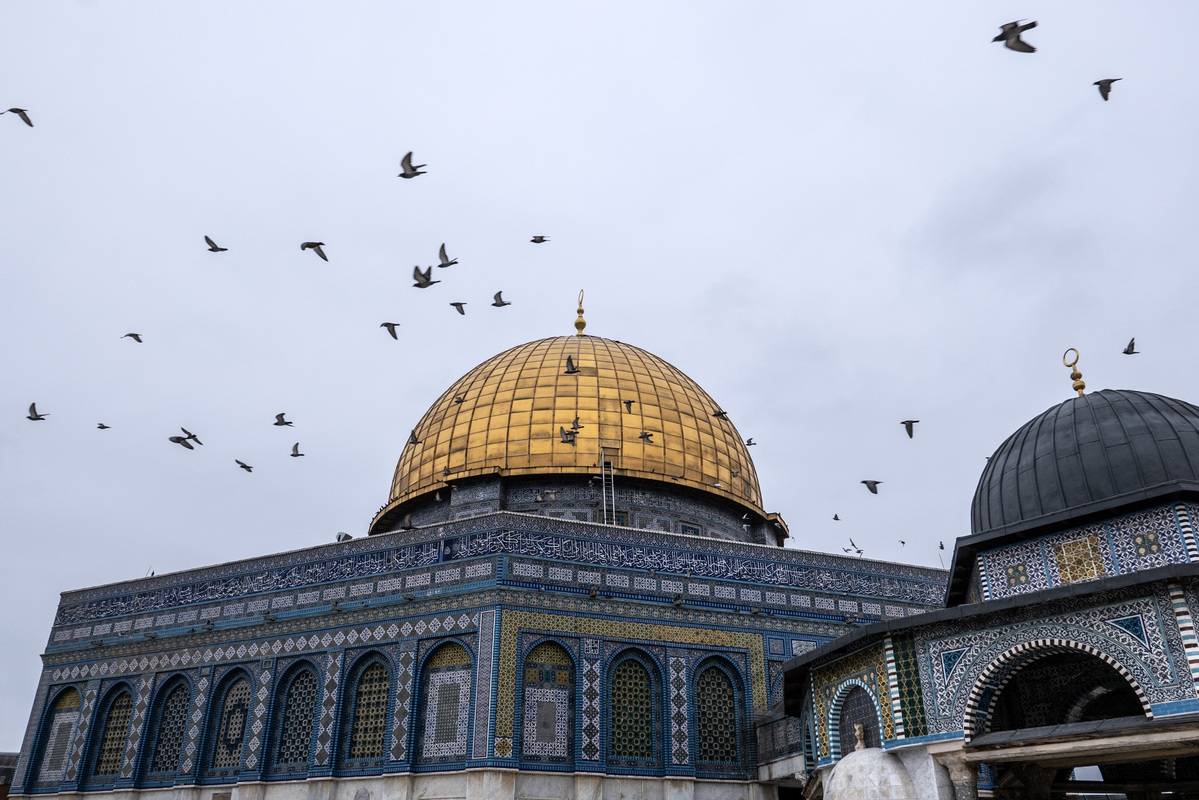 AA 20250307 37270209 37270207 FIRST FRIDAY PRAYER OF RAMADAN AT AQSA MOSQUE IN JERUSALEM