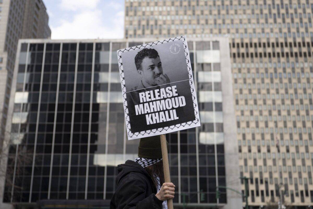 AA 20250312 37319335 37319324 RALLY FOR COLUMBIA GRADUATE MAHMOUD KHALIL AS NY COURT HEARS DEPORTATI