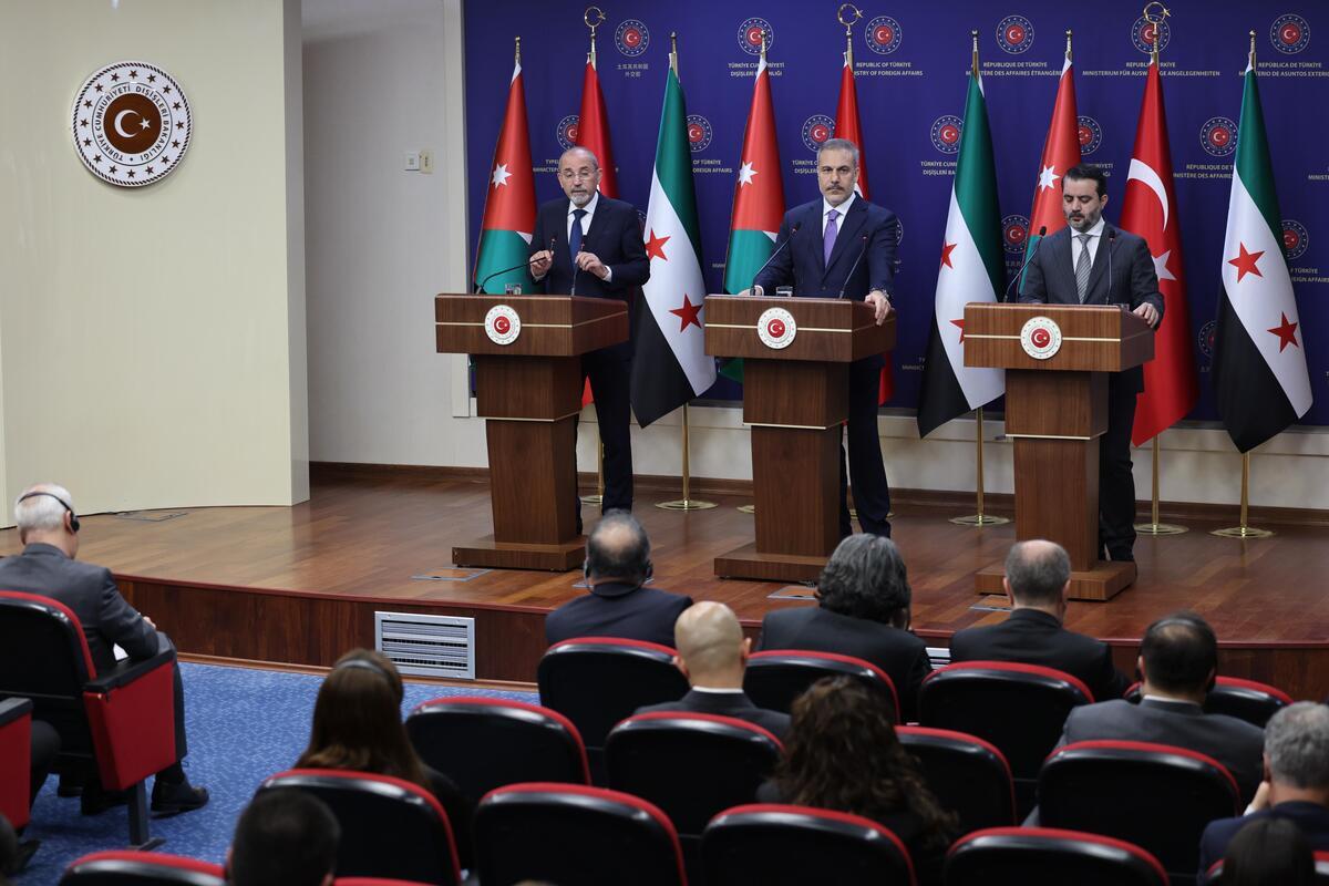 AA 20250512 37925587 37925580 TURKISH SYRIAN JORDANIAN FOREIGN MINISTERS NEWS CONFERENCE 1 1