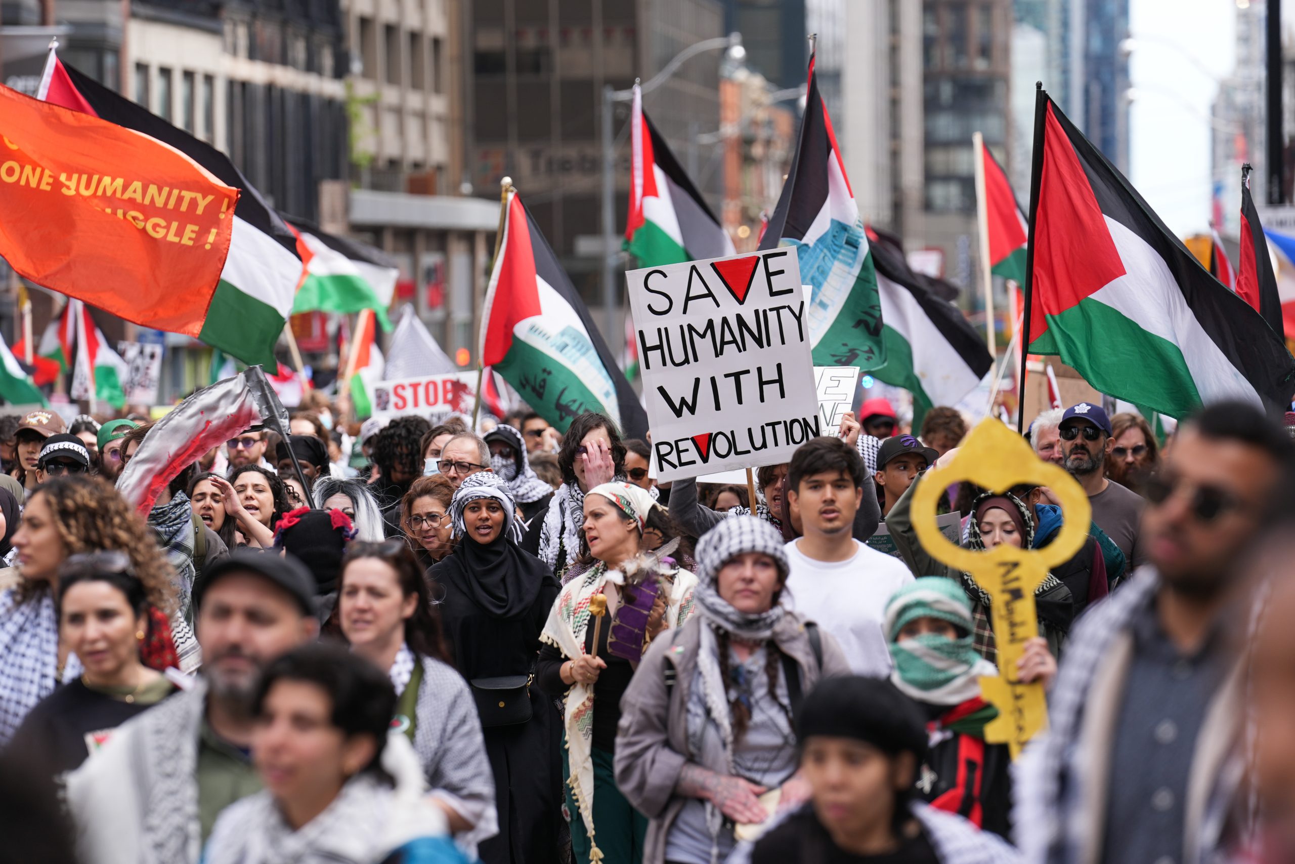 AA 20250517 37992280 37992272 MARCH HELD IN TORONTO ON THE 77TH ANNIVERSARY OF NAKBA 1 scaled