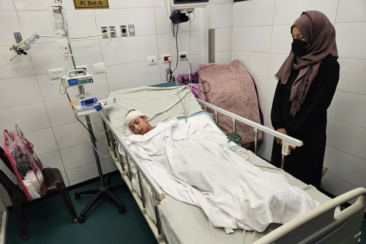 AA 20250524 38067008 38067003 PALESTINIAN DOCTOR LOSES 9 OF HER 10 CHILDREN IN ISRAELI ATTACK ON GAZ