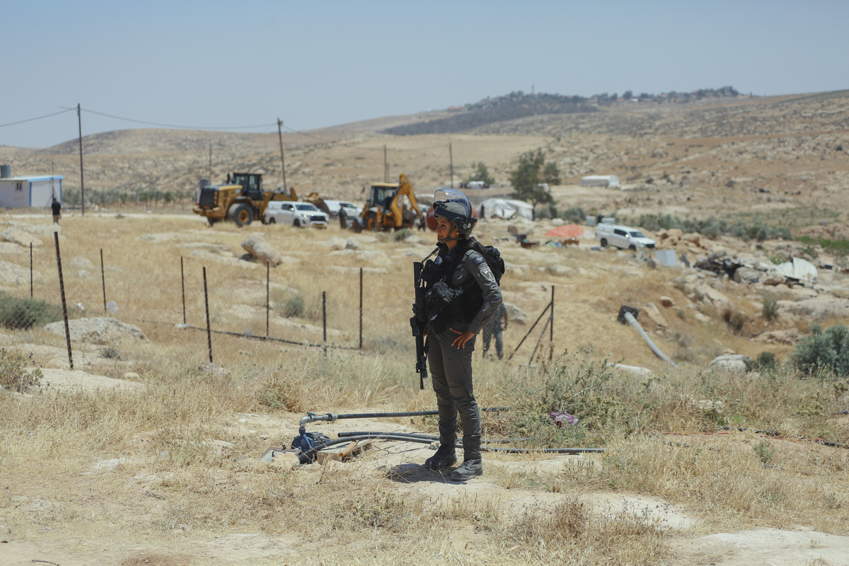 Os colonos ilegais israelenses estabelecem novos postos avançados em ruínas da casa palestina demolida no sul de Hebron – Monitor do Oriente Médio