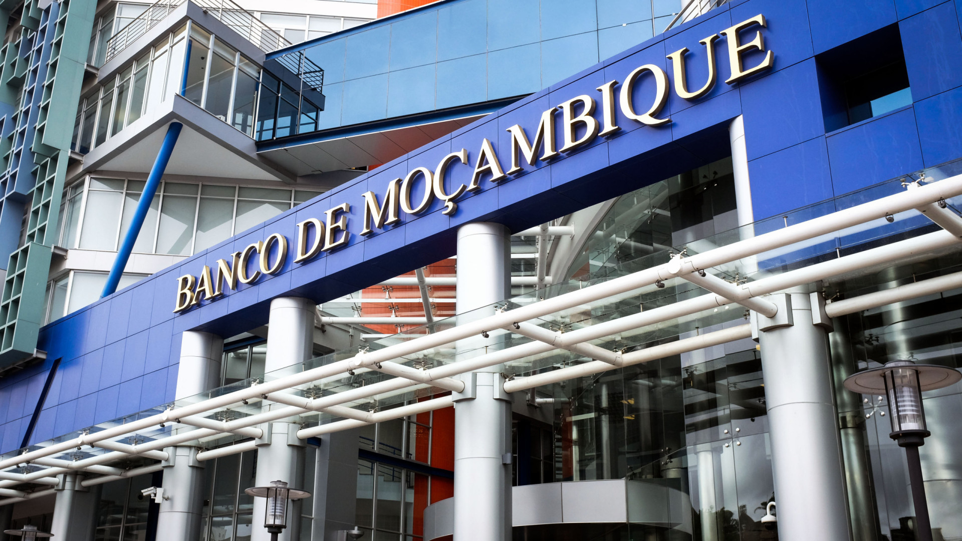 banco de mocambique 9822