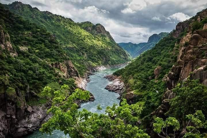 rio zambeze 404582361806293 n