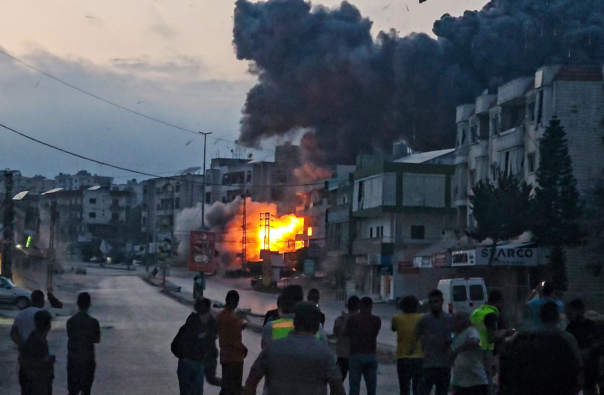 AA 20250522 38049777 38049774 ISRAELI JETS STRIKE BUILDING IN SOUTHERN LEBANON 1